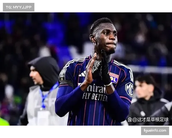 里昂1-0小胜南特，唯一进球源自一次长达30秒的高强度连续逼抢